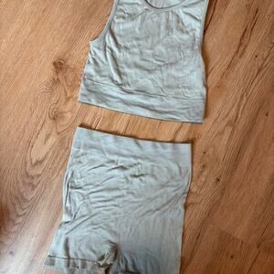 Skims two piece green set